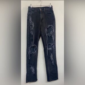 Fashion Nova Ripped Boyfriend High Rise